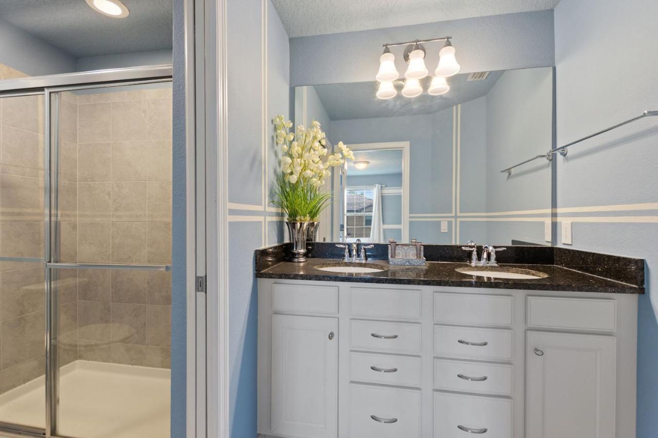 Stylish Cozy Family Getaway With Private Pool And Lake View Kissimmee Exterior foto